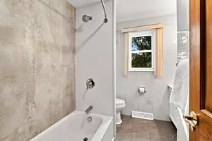 133 Mill St, Burlington, MA 01803 - Photo 22