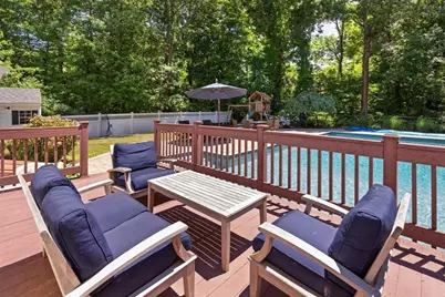 14 Mallard Dr, Sharon, MA 02067 - Photo 8