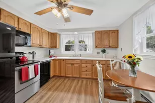 93 York Ave, Fitchburg, MA 01420 - Photo 6