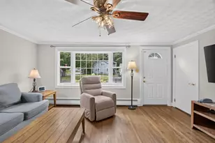 93 York Ave, Fitchburg, MA 01420 - Photo 10