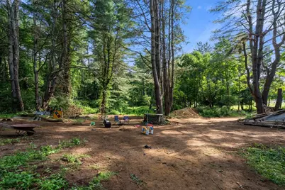 305 Warren Rd, Brimfield, MA 01010 - Photo 8