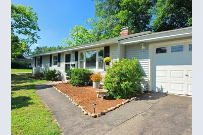 41 Anderson Rd, Framingham, MA 01701 - Photo 6