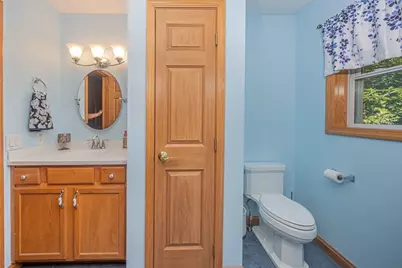 42 Lake View Blvd, Plymouth, MA 02360 - Photo 16
