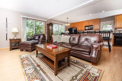 42 Lake View Blvd, Plymouth, MA 02360 - Photo 10