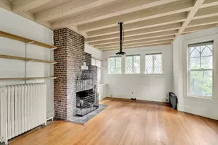 16 Harris St, Brookline, MA 02446 - Photo 12