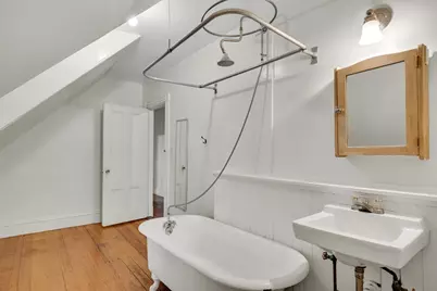 16 Harris St, Brookline, MA 02446 - Photo 32