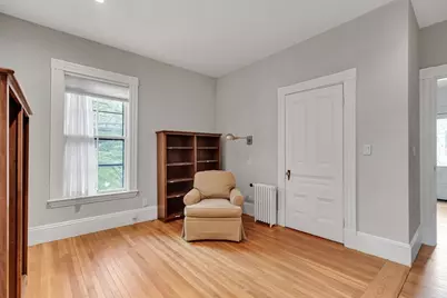 16 Harris St, Brookline, MA 02446 - Photo 22