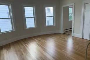 11 Avon St, Everett, MA 02149 - Photo 2