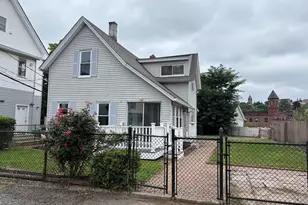 31 Woodward St, Worcester, MA 01610 - Photo 2