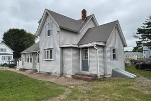 31 Woodward St, Worcester, MA 01610 - Photo 4
