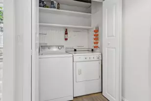 215 Crafts Rd, Brookline, MA 02467 - Photo 8