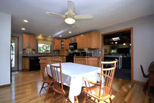 32 Brenda Ave, East Bridgewater, MA 02333 - Photo 6