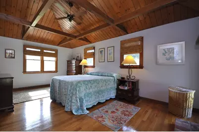 32 Brenda Ave, East Bridgewater, MA 02333 - Photo 4