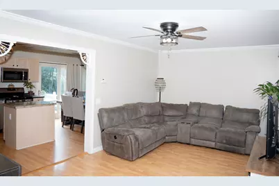 512 Prescott St, New Bedford, MA 02746 - Photo 10