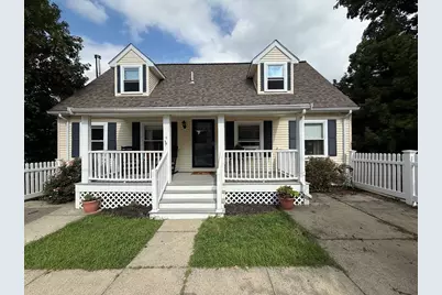 512 Prescott St, New Bedford, MA 02746 - Photo 2