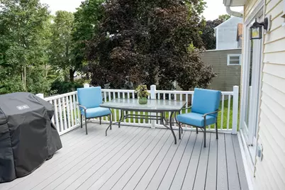 512 Prescott St, New Bedford, MA 02745 - Photo 6