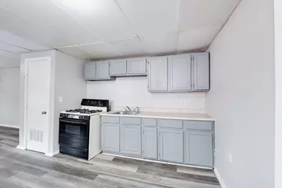468 Liberty Street #4R, Springfield, MA 01104 - Photo 2