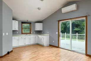 442 Rawson St, Leicester, MA 01524 - Photo 18