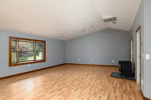 442 Rawson St, Leicester, MA 01524 - Photo 20