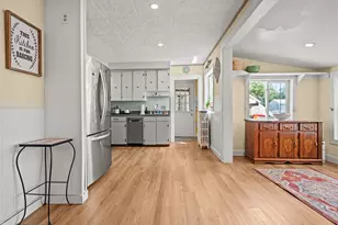 27 Corey St, Randolph, MA 02368 - Photo 14