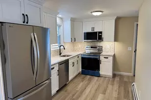 26 Wildwood Ave, Worcester, MA 01603 - Photo 4