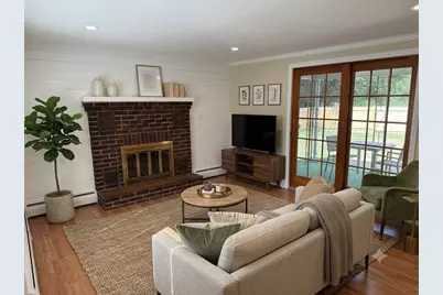 26 Wildwood Ave, Worcester, MA 01603 - Photo 6