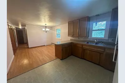 242-244 Highland St #2, Northbridge, MA 01534 - Photo 2