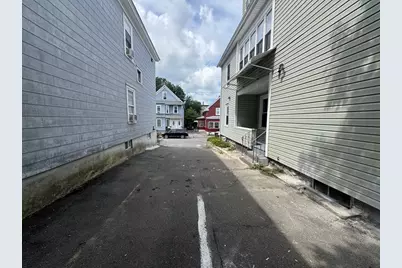 125 Gershom Ave, Lowell, MA 01854 - Photo 6