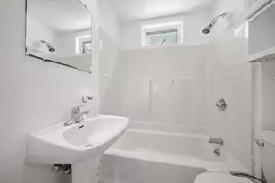 125 Gershom Ave, Lowell, MA 01854 - Photo 16