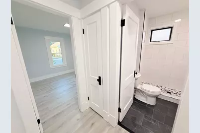 11 Thornfell St, Springfield, MA 01104 - Photo 14