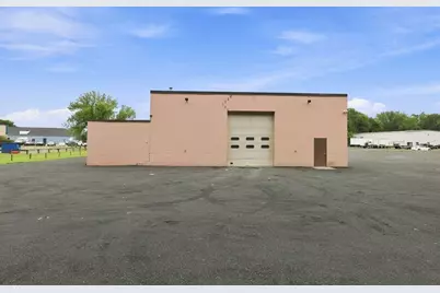 97 Ramah Cir S, Agawam, MA 01001 - Photo 2