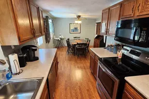 10 Concord Rd, Millbury, MA 01527 - Photo 10