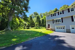 10 Concord Rd, Millbury, MA 01527 - Photo 2