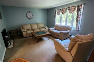 10 Concord Rd, Millbury, MA 01527 - Photo 14