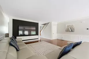 257 Prospect St, Auburn, MA 01501 - Photo 8
