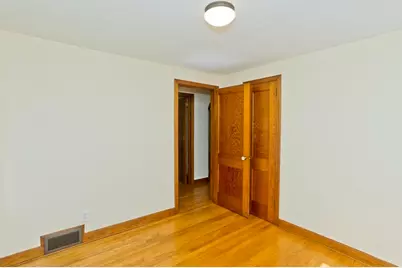 40 Hadley St, South Hadley, MA 01075 - Photo 24