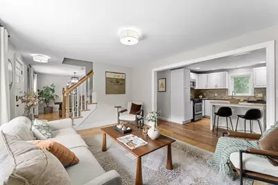 19 W Sigourney St, Lynn, MA 01905 - Photo 6
