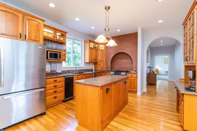 25 Windsor Dr, Foxboro, MA 02035 - Photo 2