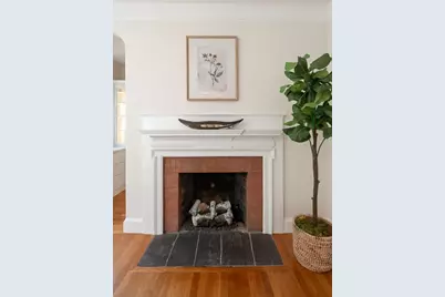 20 Hillside Ave, Medford, MA 02155 - Photo 14