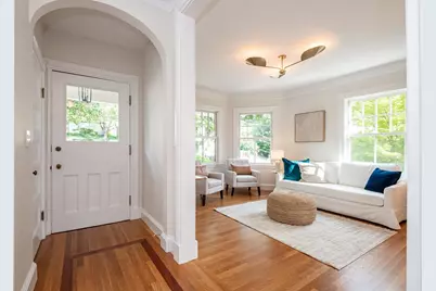 20 Hillside Ave, Medford, MA 02155 - Photo 8