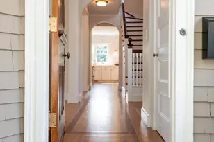 20 Hillside Ave, Medford, MA 02155 - Photo 4