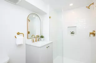 20 Hillside Ave, Medford, MA 02155 - Photo 38