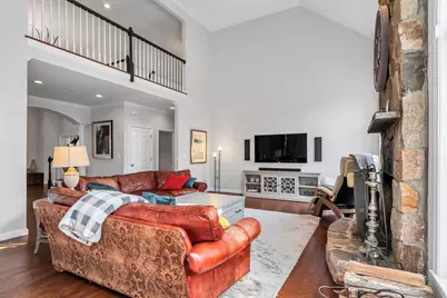 52 Goodnow Ln, Framingham, MA 01702 - Photo 18