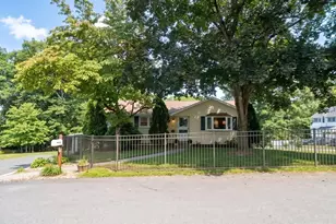 38 Paulson Dr, Burlington, MA 01803 - Photo 30