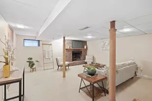 38 Paulson Dr, Burlington, MA 01803 - Photo 22