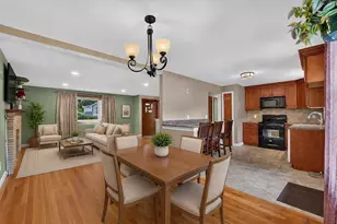 38 Paulson Dr, Burlington, MA 01803 - Photo 10