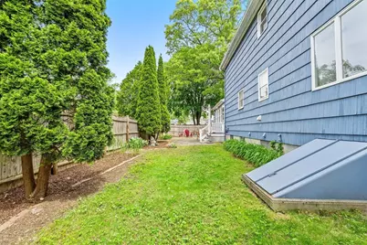 6 Hovey Ave, Natick, MA 01760 - Photo 34