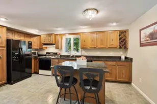 9 Elm Rd, Westford, MA 01886 - Photo 8