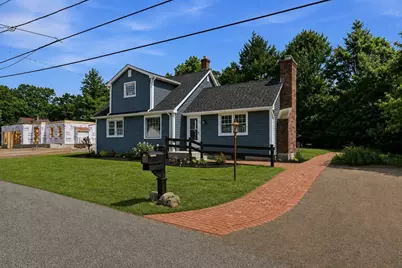 101 Smith Ave, East Longmeadow, MA 01028 - Photo 2