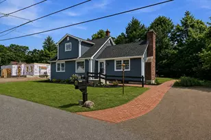 101 Smith Ave, East Longmeadow, MA 01028 - Photo 2